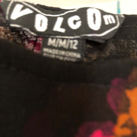 Volcom adjustable strappy dress. Size M. Layers, slits, flares. - Picture 6 of 6